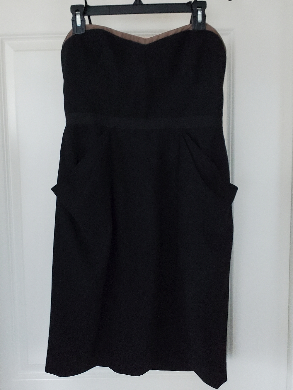 BCBGMaxAzria Black Strapless Sweetheart Neckline Formal Dress With Pockets NWT